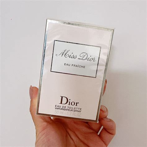 miss dior eau fraiche 50ml.